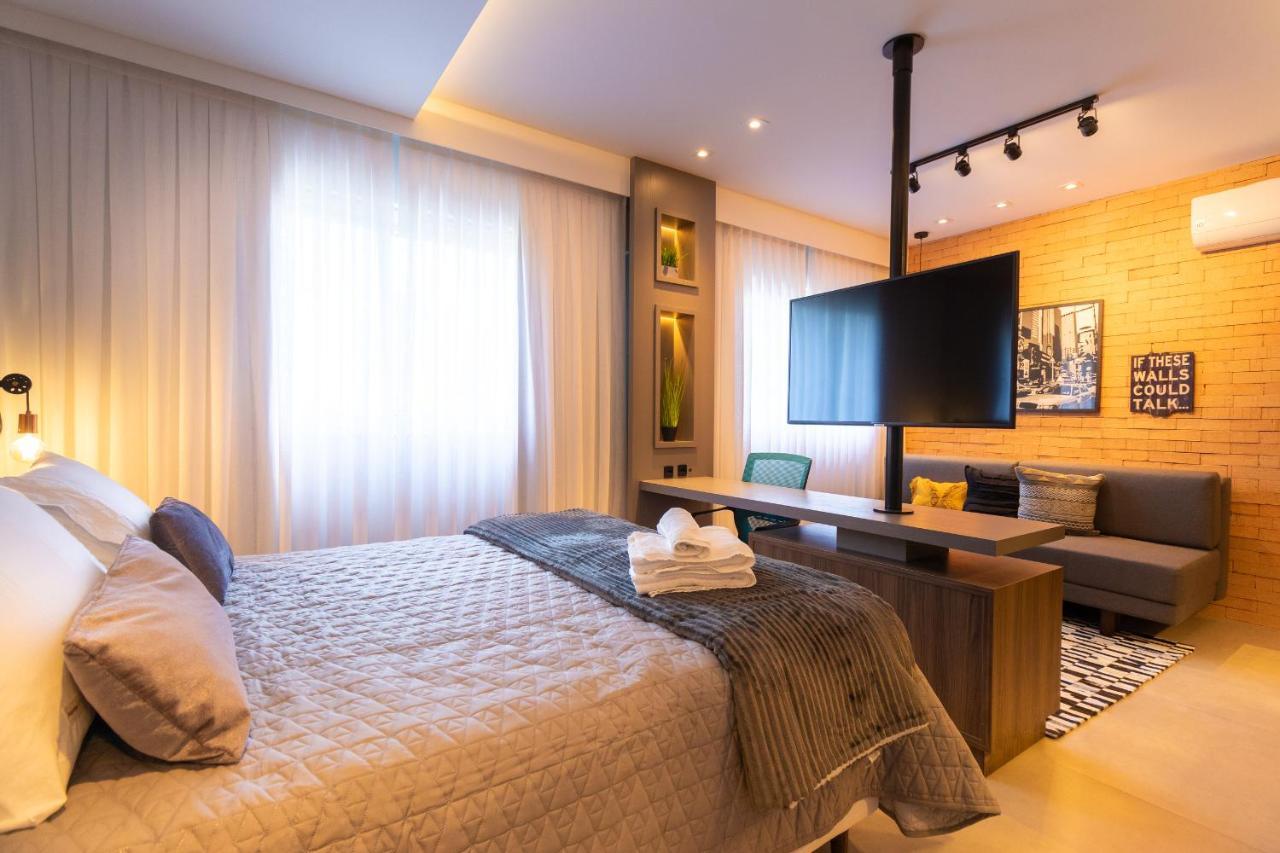 Luxuoso Apto Em Frente Ao Shopping - Piscina, Academia E Sauna * Curitiba
